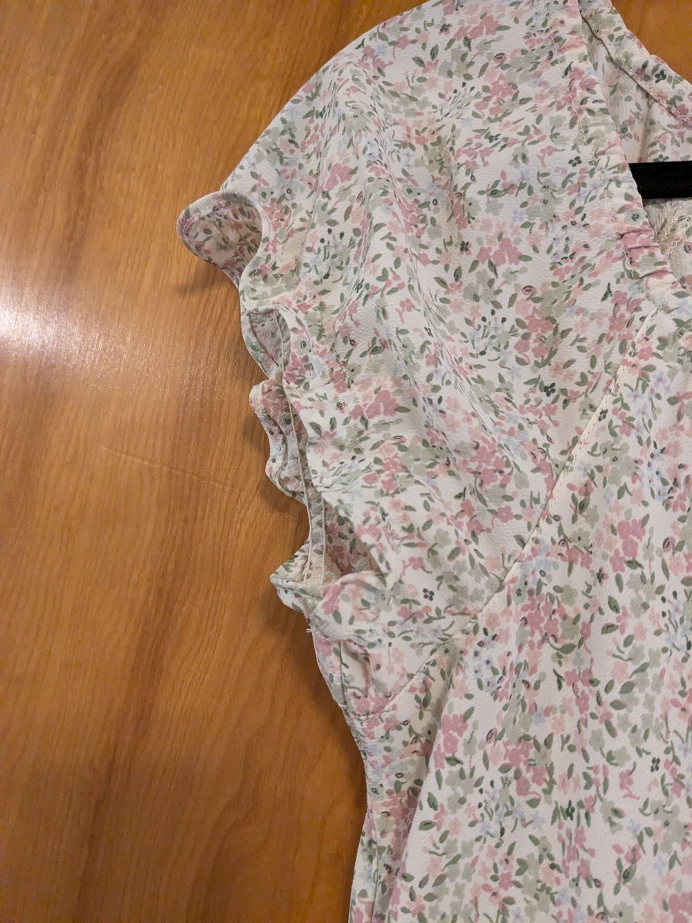Faded Glory Vintage Pink and Cream Floral Midi Dress with Tie Neck - Picture 5 of 11